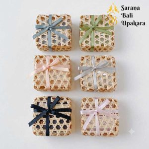 Gift Box Bambu Anyaman